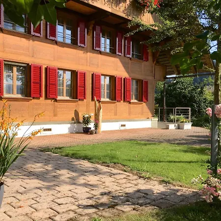 Huebeli Lodge *